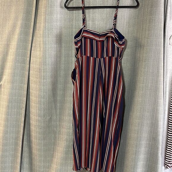 EUC Nordstrom Socialite Strappy Dress Jumpsuit Romper w Pockets Small - Picture 8 of 10